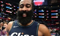 三亿体育体育app下载地址-快船主场大胜老鹰，豪取五连胜