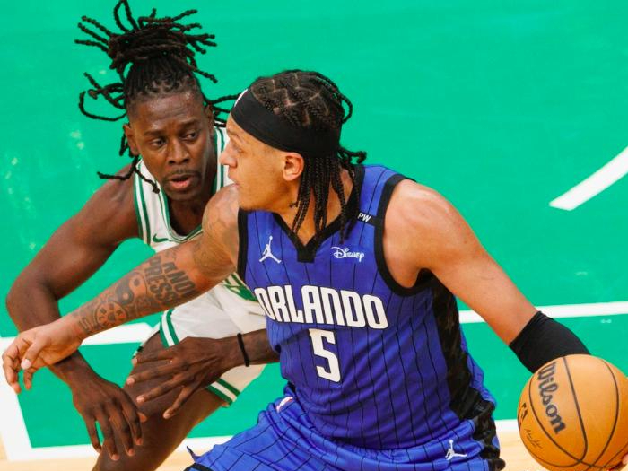 魔术击败凯尔特人，取得四连胜